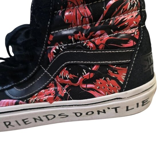 🛹VANS SK8-Hi Reissue X Stranger Things Shoes Black Sz 13 “Friends Don't Lie” - Picture 2 of 9